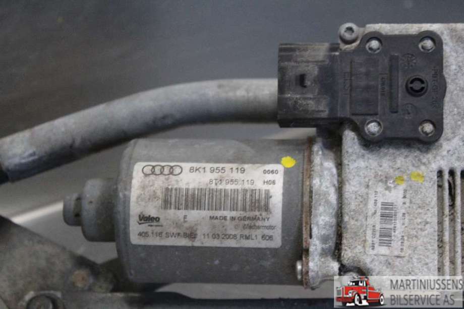 Viskermotor frontrute til Audi A4 2007-2014 (Type IV) (B8) (B8) (AUDI|8KI 955 119|)