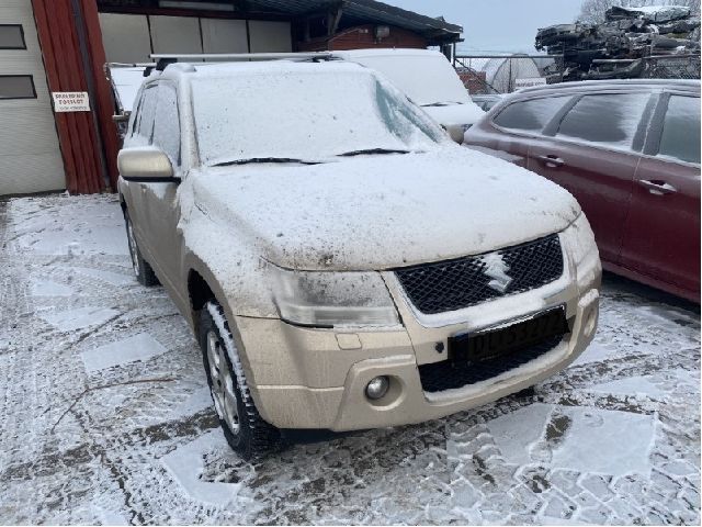 Tåkelykt høyre foran til Suzuki Grand Vitara, 2005-2015 (Type III) (SUZUKI|)