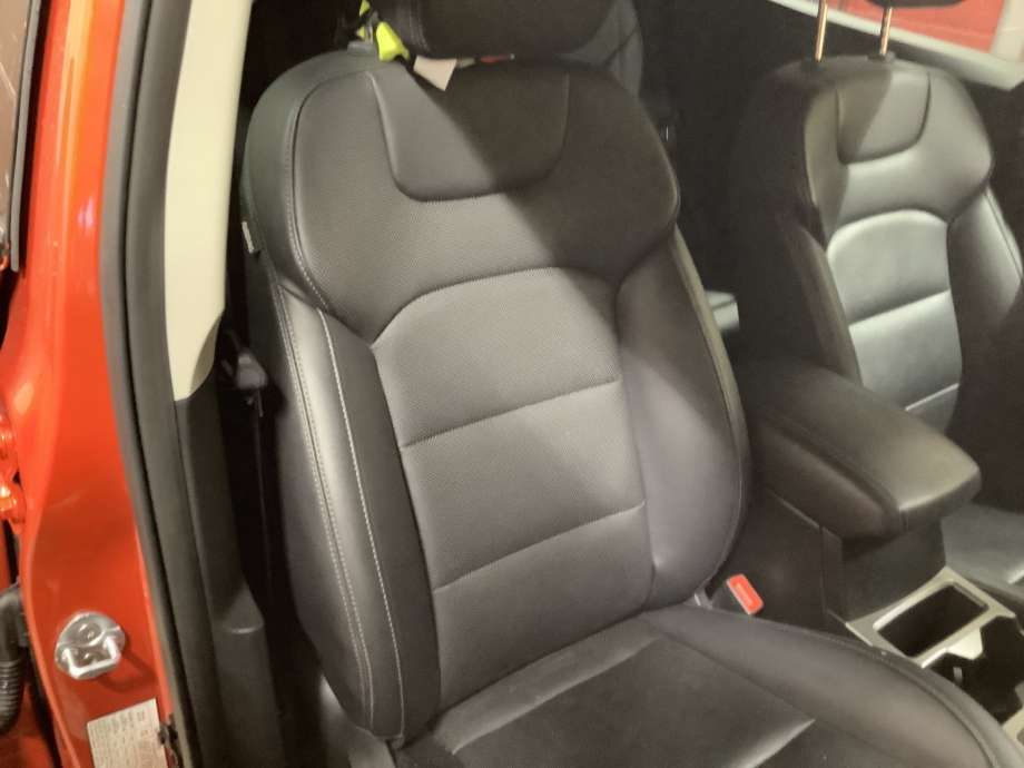 Sete foran høyre til SsangYong Korando 2019-->> (Type IV)  (SSANGYONG|)