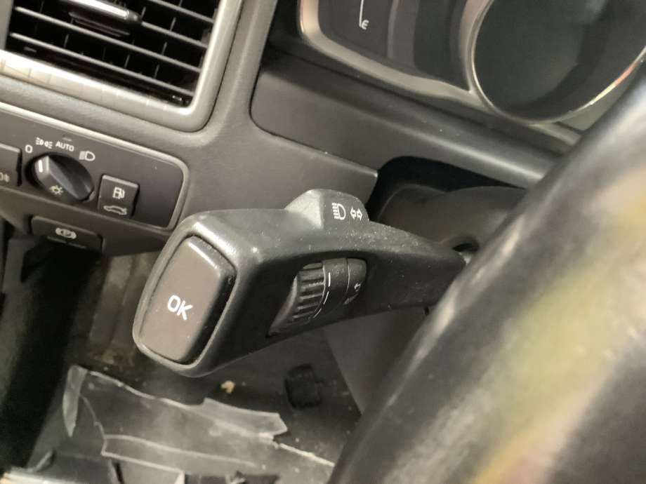 Bryter combi til Volvo XC70 2014-2016 (Type II, Fase 2)  (VOLVO|)