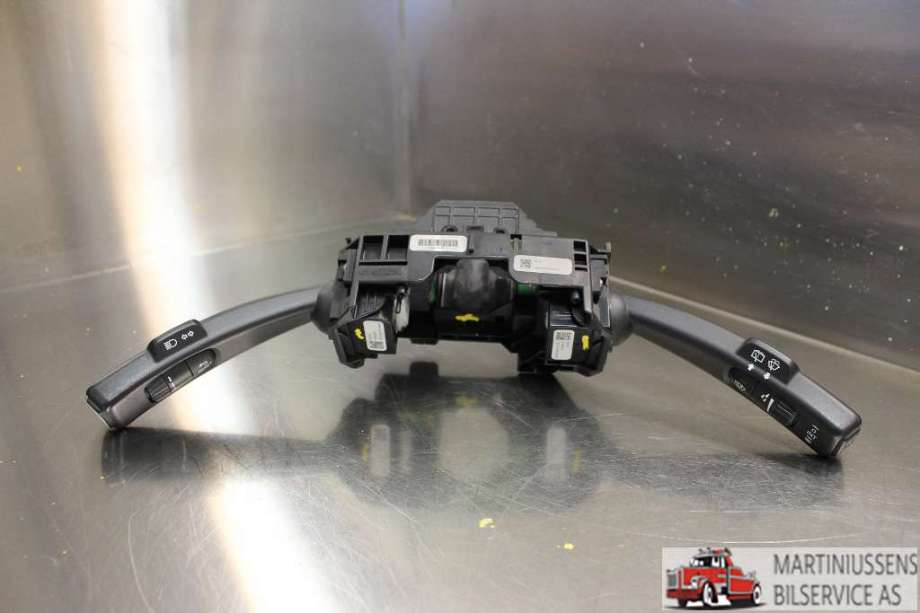 Bryter combi til Volvo XC70 2014-2016 (Type II, Fase 2)  (VOLVO|)