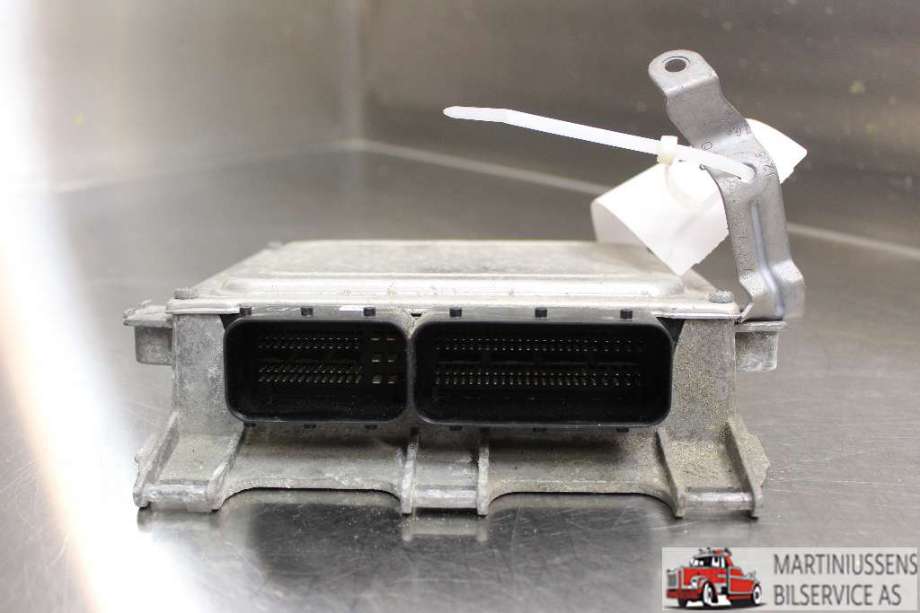 Styreenhet motor til Mercedes B-Klasse 2005-2008 (Fase 1) (W245) (W245) (MERCEDES|A 266 153 40 79|)