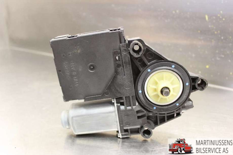 Ruteheis venstre til VW Caddy 2010-2015 (Type III, Fase 2)  (VOLKSWAGEN|1T0959701T|)