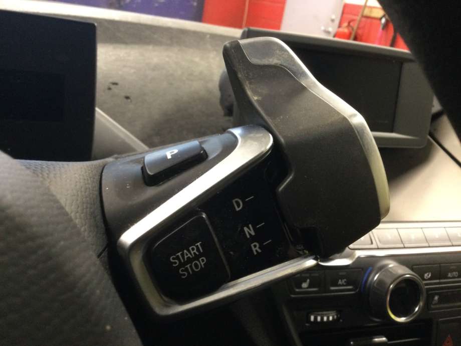 Bryter combi til BMW i3 2013-2022  (BMW|6833433 A102|)