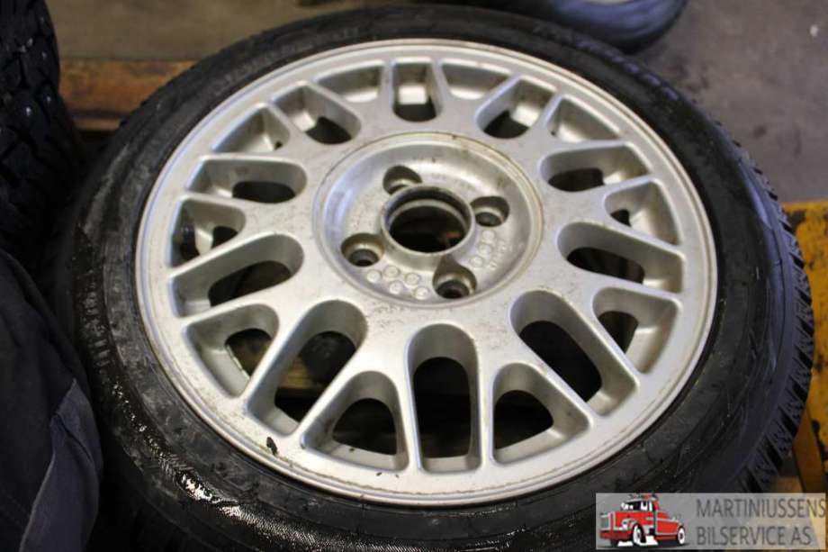 Hjulsett aluminium vinter til VW Golf III 1992-1997  (VOLKSWAGEN|-7MM|4X100|195/50-15)