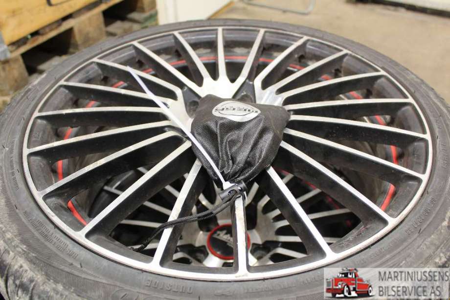Hjulsett aluminium sommer til Renault Laguna 2001-2005 (Type II, Fase 1)  (RENAULT|-6MM|5X108|225/40-18)