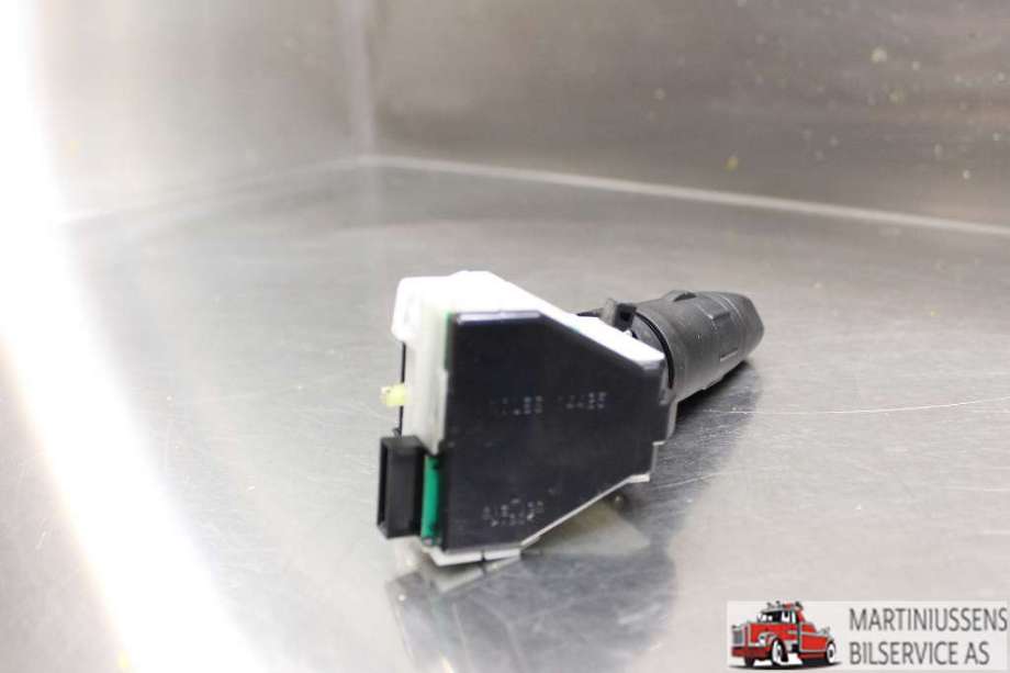 Bryter blink til Nissan X-Trail 2007-2014 (T31) (T31) (NISSAN|)