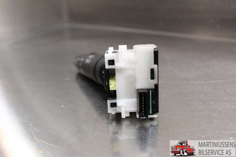 Bryter blink til Nissan X-Trail 2007-2014 (T31) (T31) (NISSAN|)