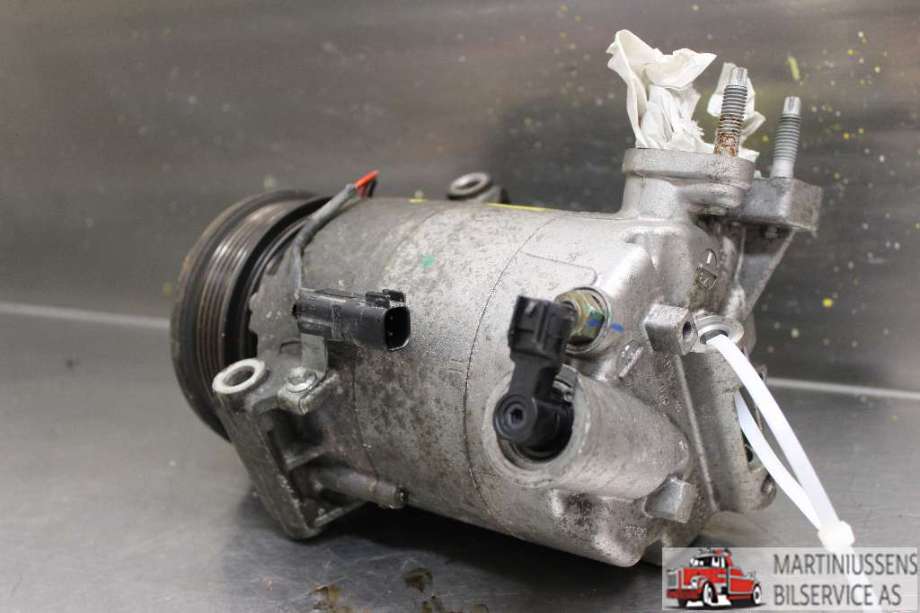 Aircondition kompressor til Ford Focus 2011-2014 (Type III, Fase 1)  (FORD|CV61-19D629-FB|)