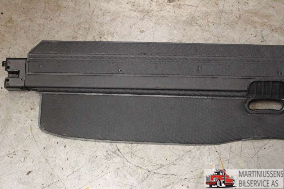 Bagasjerom rollon til Mitsubishi Grandis 2004-2009 (MITSUBISHI|)