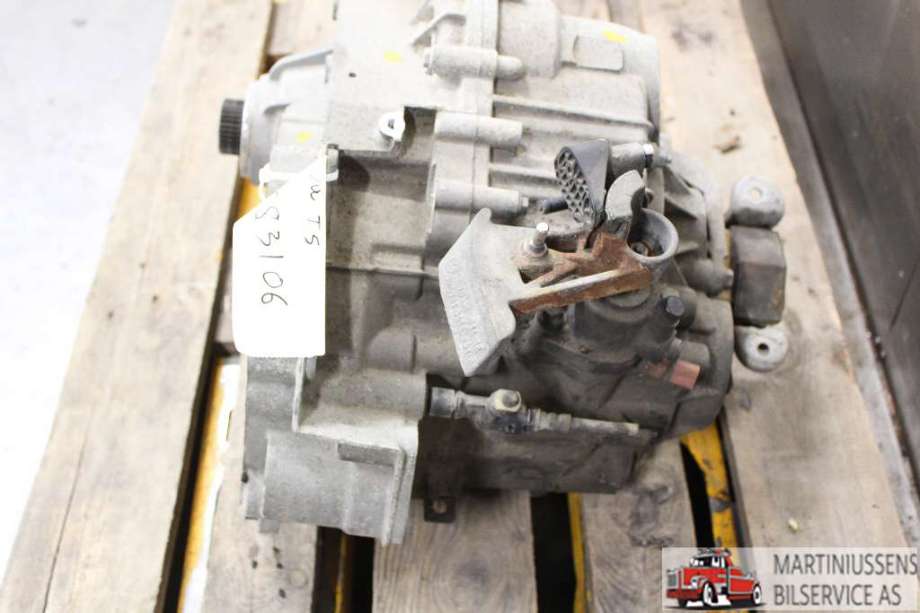 Girkasse manuell 6-trinn til VW Transporter / Caravelle 2009-2015 (Fase 2) (T5) (T5) (VOLKSWAGEN|PAW|)