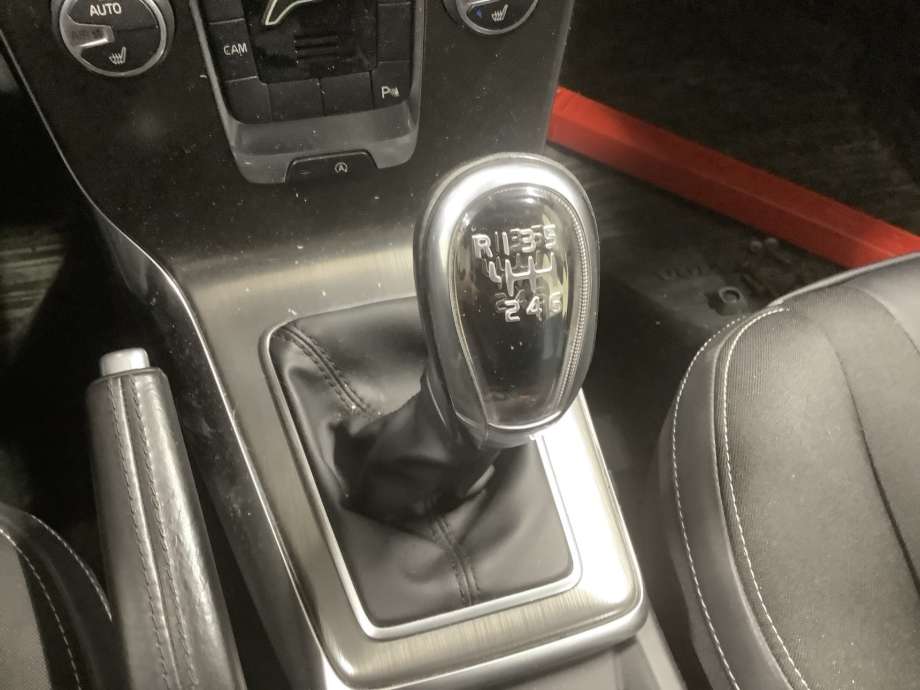 Girstang manuell til Volvo V40, 2012-2019  (VOLVO|)