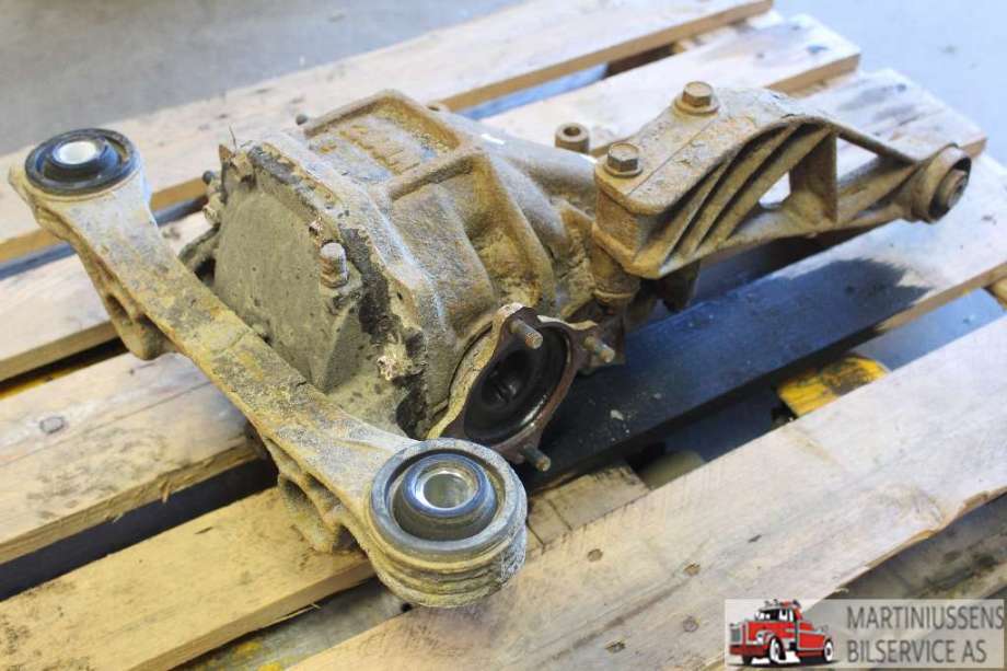 Kardang klokke bak til Toyota Hiace 2007-2012 (Fase 3)  (TOYOTA|)