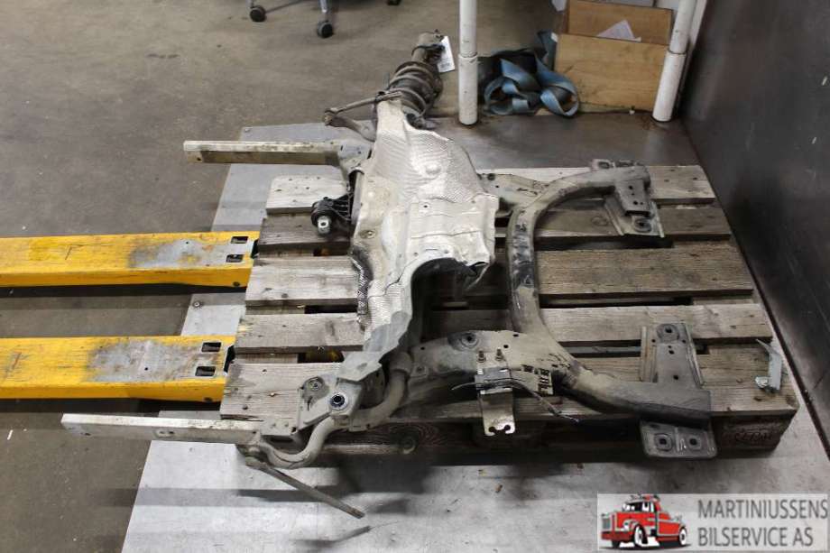 Travers foran hoved til Mercedes GLA 2014-2020 (X156) (X156) (MERCEDES|)