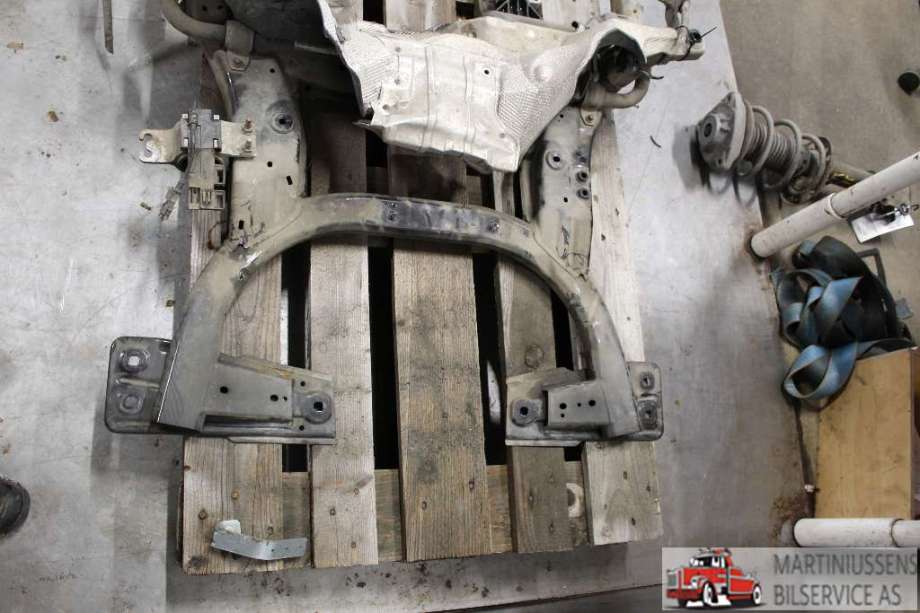 Travers foran hoved til Mercedes GLA 2014-2020 (X156) (X156) (MERCEDES|)