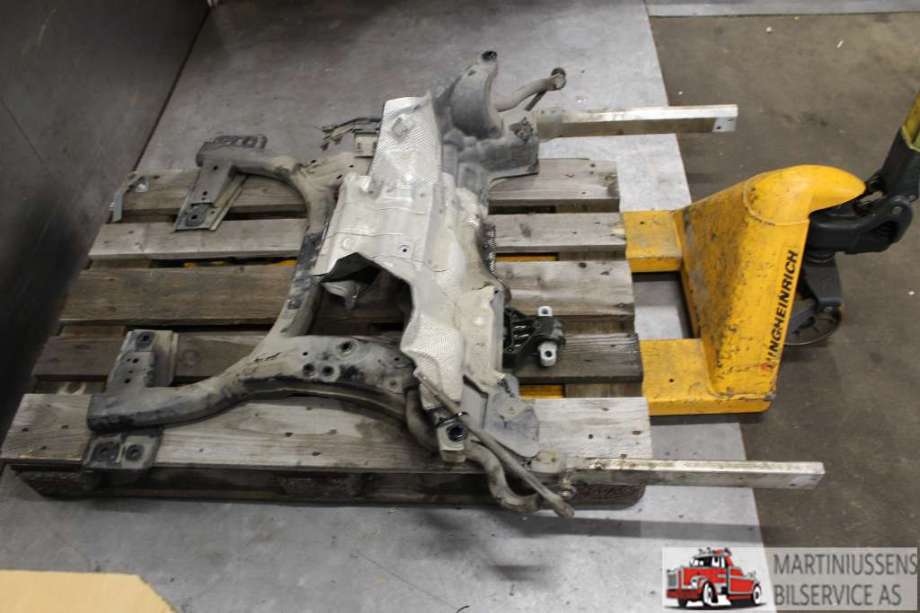 Travers foran hoved til Mercedes GLA 2014-2020 (X156) (X156) (MERCEDES|)
