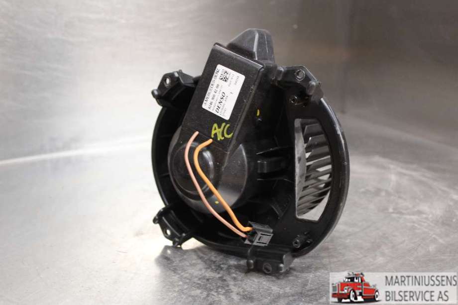 Varmeapparat motor til Mercedes GLA 2014-2020 (X156) (X156) (MERCEDES|A246 906 42 00|)