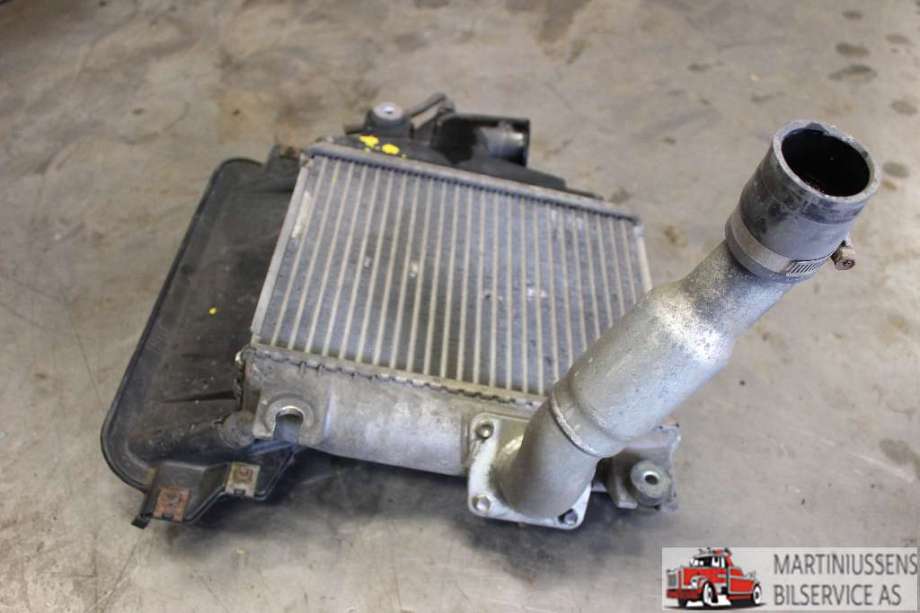 Intercooler til Toyota Hiace 2007-2012 (Fase 3)  (TOYOTA|)