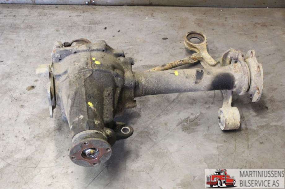 Kardang til Toyota Hiace 2007-2012 (Fase 3)  (TOYOTA|)