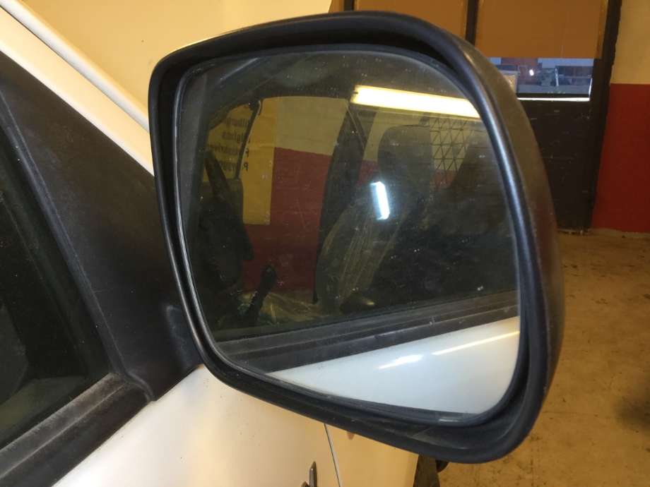 Speil høyre til Toyota Hilux 2006-2011  (TOYOTA|)
