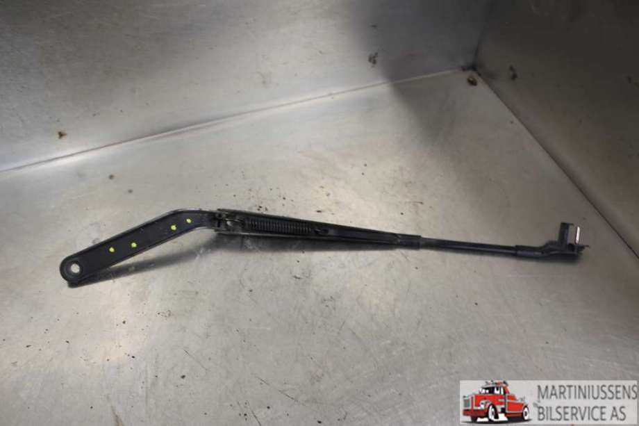 Viskerarmer frontrute til BMW X6 2008-2014 (E71/E72) (E71/E72) (BMW|61 61 9 449 954|)