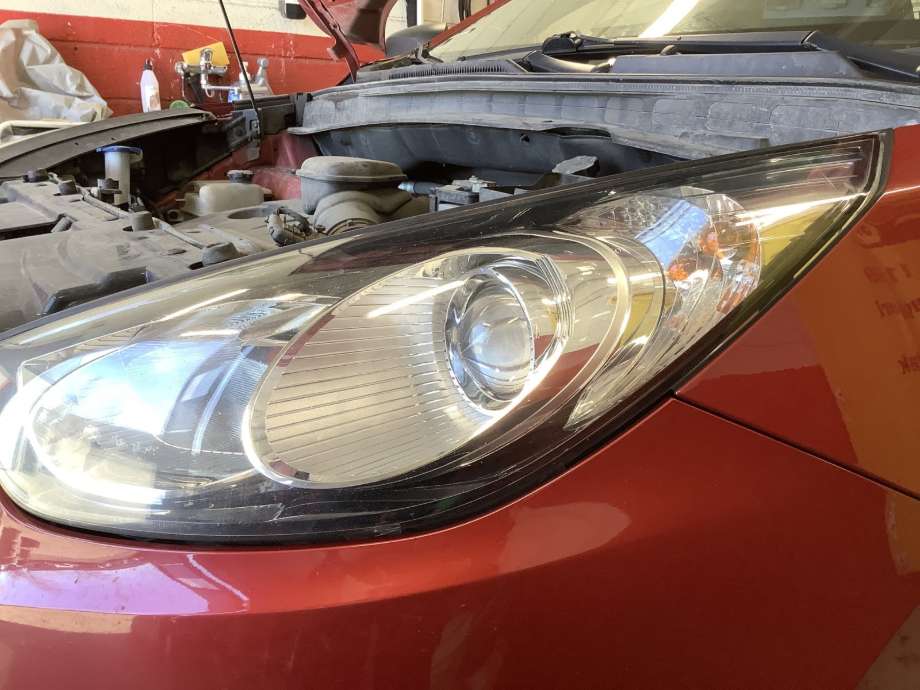 Frontlykt venstre halogen til Hyundai Ix35 2010-2015  (HYUNDAI|)