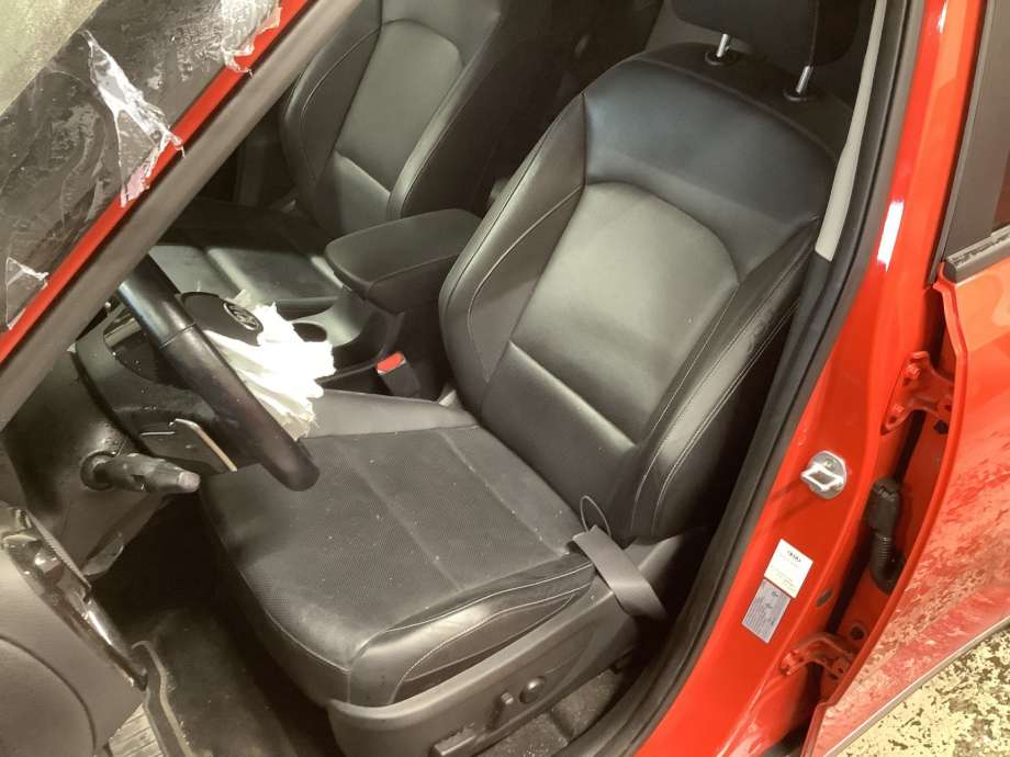 Sete foran venstre til Kia e-Soul, 2019-->> (Type III)  (KIA|)
