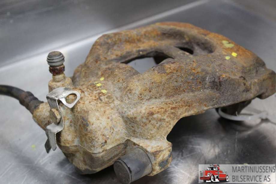 Bremsecaliper venstre foran til Fiat Doblo 2010-->> (Type II)  (FIAT|)