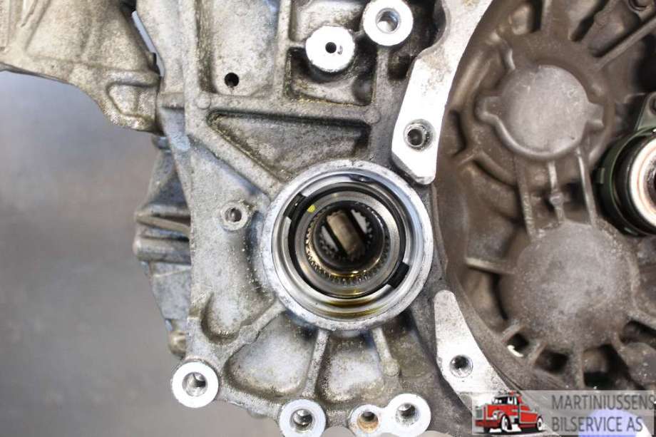 Girkasse manuell 6-trinn til Mitsubishi Outlander 2010-2012 (Type II, Fase 2)  (MITSUBISHI|)