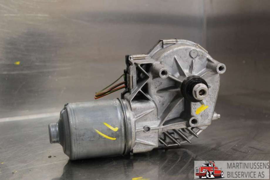 Viskermotor frontrute til Mercedes E-Klasse, 2013-2016 (Fase 2) (W212) (W212) (MERCEDES|)