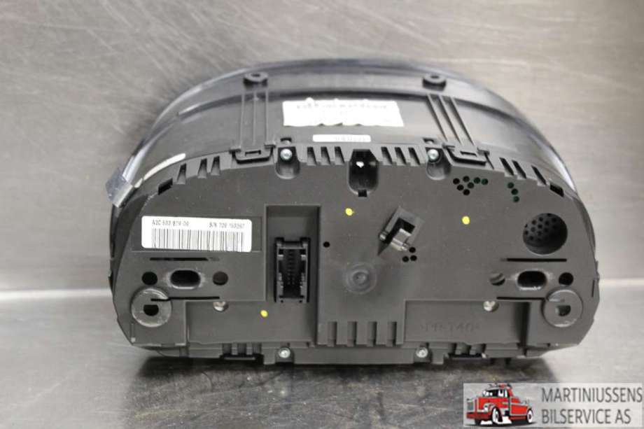 Speedometer til BMW X1 2009-2015 (E84) (E84) (BMW||IK918736901Y)