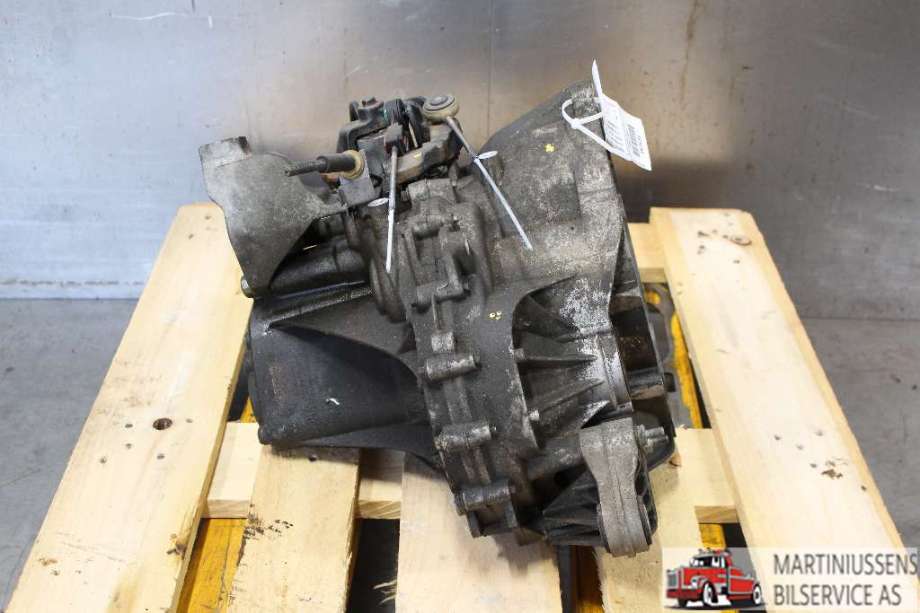 Girkasse manuell 6-trinn til Ford Focus 2011-2014 (Type III, Fase 1)  (FORD|RMBV6R-7002-LK|)