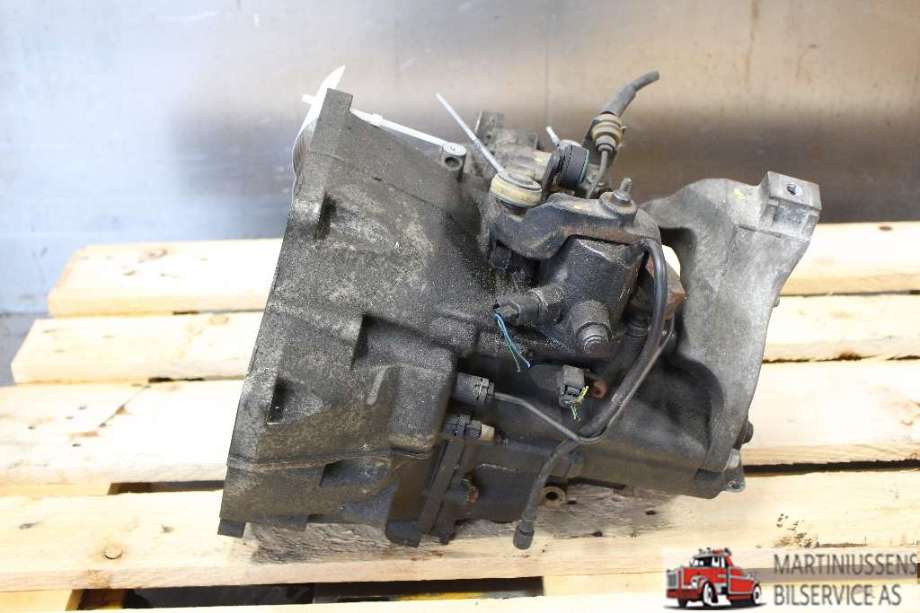 Girkasse manuell 6-trinn til Ford Focus 2011-2014 (Type III, Fase 1)  (FORD|RMBV6R-7002-LK|)