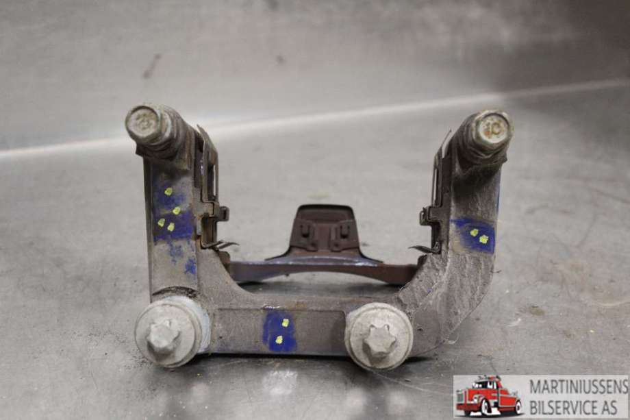 Bremsecaliper brakett til BMW 3-Serie 2018-->> (G20) (G20) (BMW|)