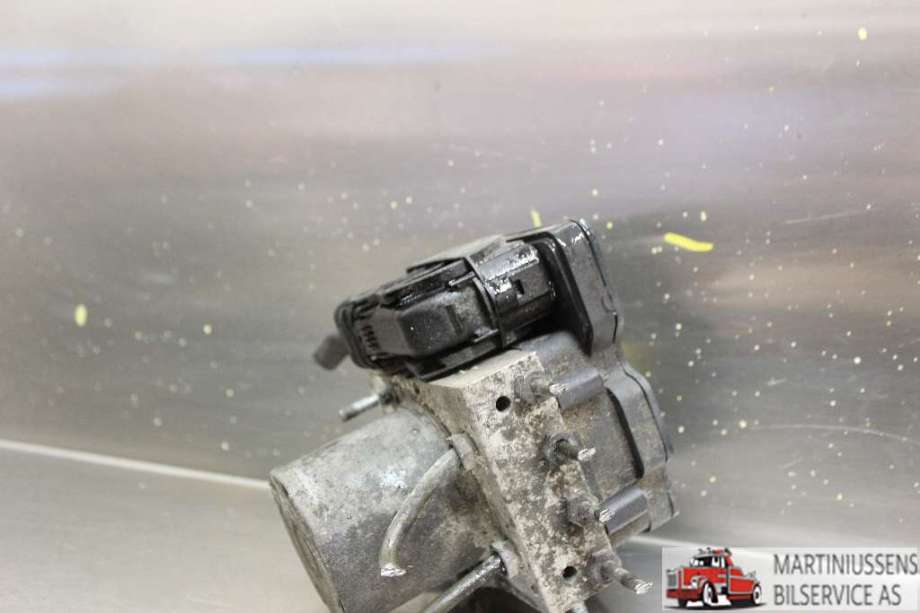 ABS sentral til Mercedes Sprinter 2013-2018 (Fase 2) (906) (906) (MERCEDES|0265956033|)