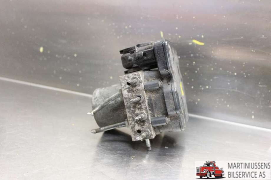 ABS sentral til Mercedes Sprinter 2013-2018 (Fase 2) (906) (906) (MERCEDES|0265956033|)