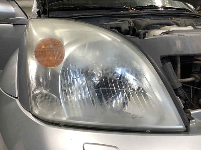 Frontlykt høyre halogen til Toyota Land Cruiser 60, 1980-1990  (TOYOTA|)