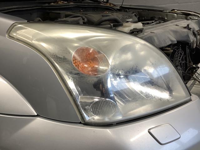 Frontlykt høyre halogen til Toyota Land Cruiser 60 1980-1990 (TOYOTA|)