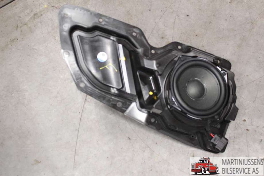 Bilstereo diverse til Audi e-tron, 2018-->>  (AUDI|)