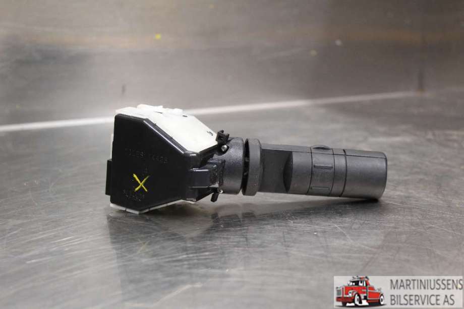 Bryter blink til Nissan Qashqai 2010-2014 (Type I, Fase 2)  (NISSAN|)