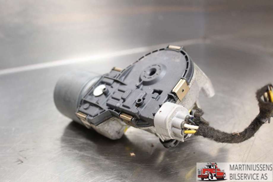 Viskermotor frontrute til Opel Meriva B 2010-2017  (OPEL|0390243009|)