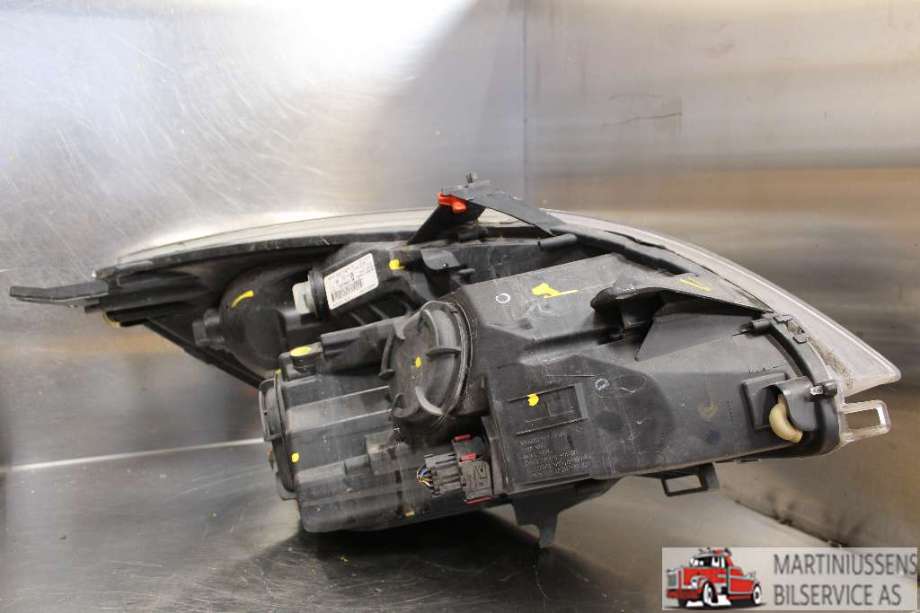 Frontlykt venstre halogen til Opel Meriva B 2010-2017  (OPEL|)