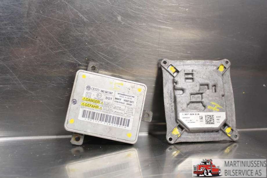 Styreenhet xenon/ballast til Audi A4, 2007-2014 (Type IV) (B8) (B8) (AUDI|8K0.941.597)