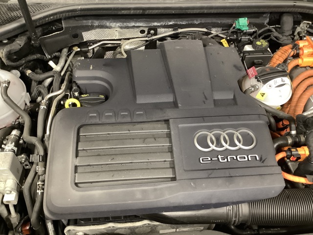 Motordeksel over motor til Audi A3, 2012-2016 (Type III, Fase 1) (AUDI|)