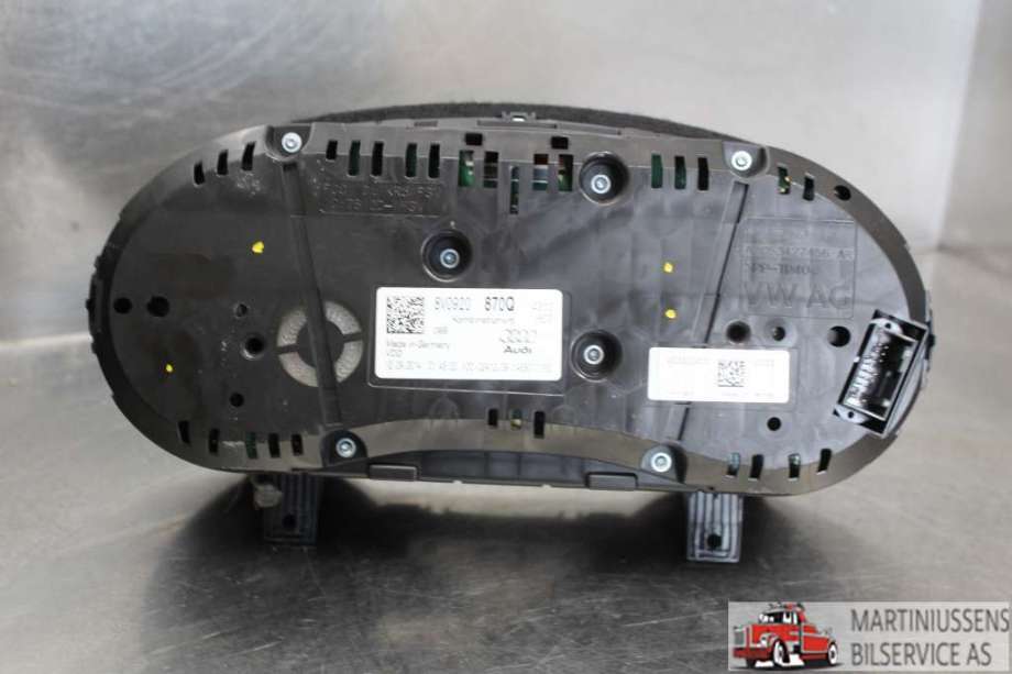 Speedometer til Audi A3 2012-2016 (Type III, Fase 1)  (AUDI||8V0920 870Q)