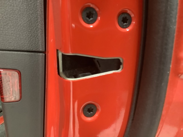 Låsekasse høyre til Ford Focus, 2014-2018 (Type III, Fase 2)  (FORD|)