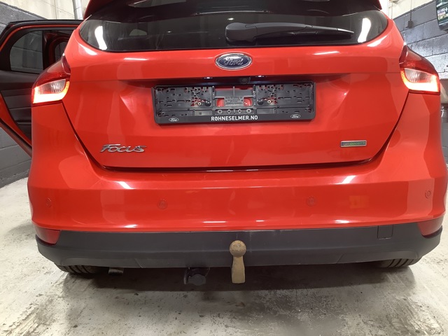 Støtfanger bak til Ford Focus, 2014-2018 (Type III, Fase 2)  (FORD|)