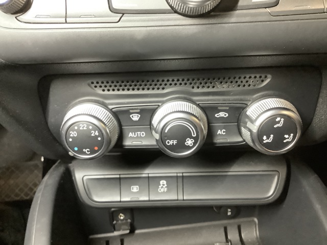Varmeapparat betjening til Audi A1, 2010-2014 (Type I, Fase 1)  (AUDI|8X0 820 043 B)