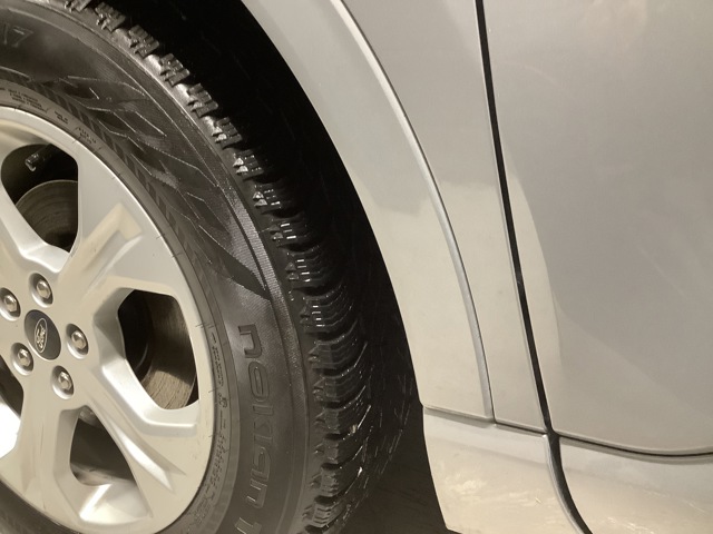 Skjerm venstre foran til Ford Kuga 2019-->> (Type III)  (FORD|)