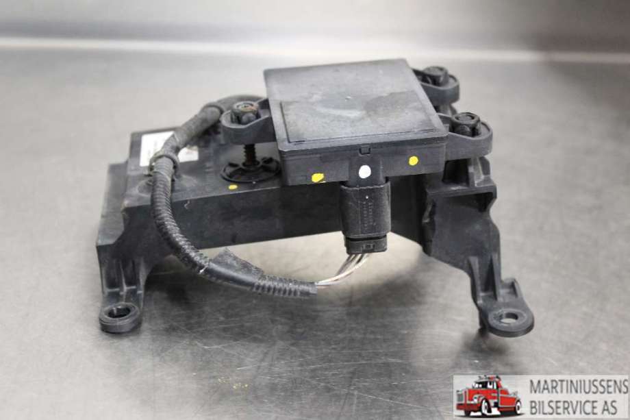 Sensor radar til Ford Kuga 2019-->> (Type III)  (FORD||LB5T-9G768-AB)